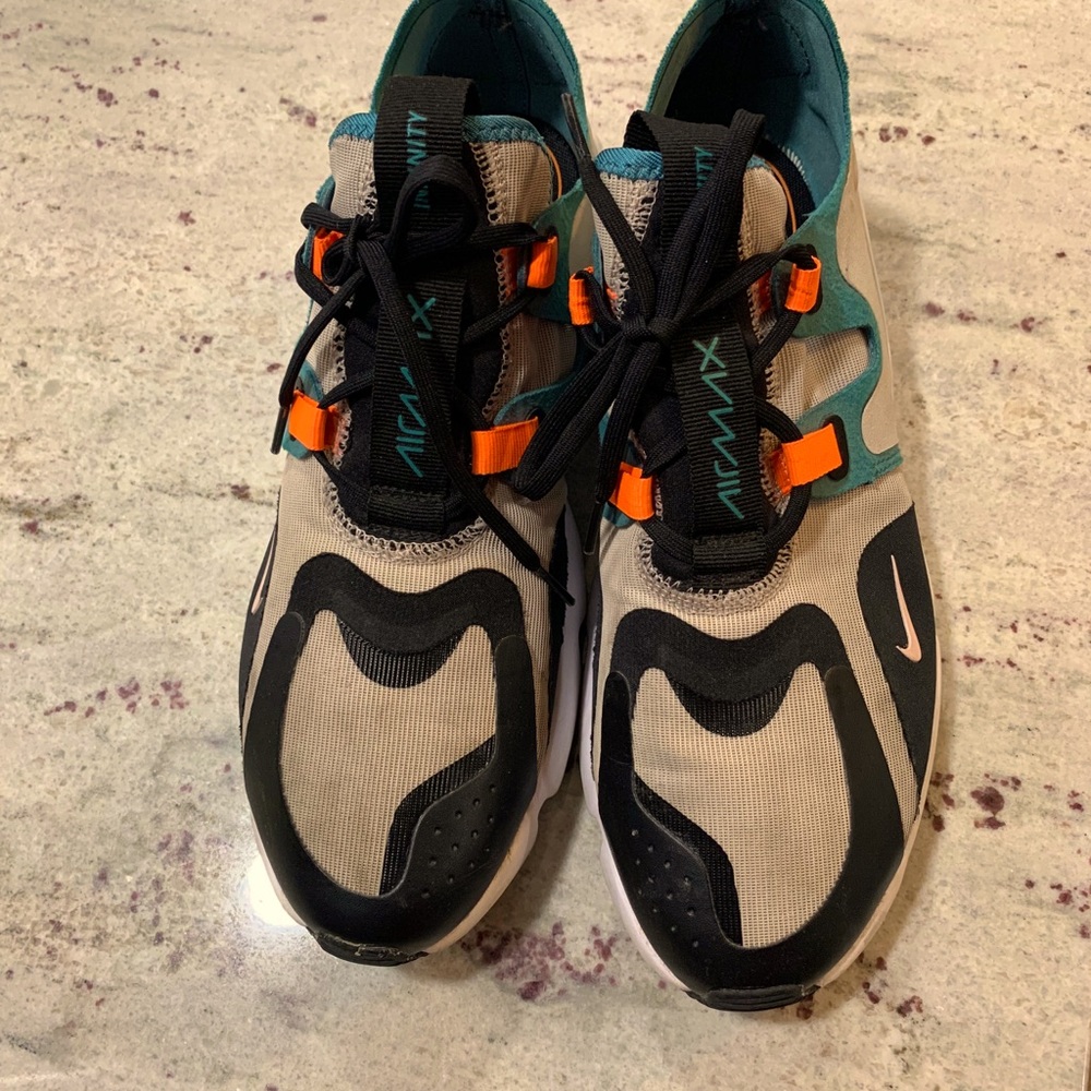 Nike Airmax size 10.5